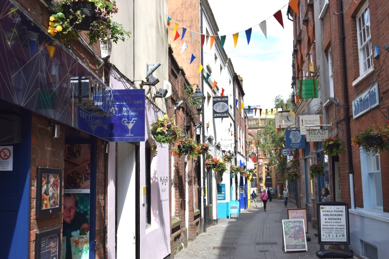 Independent small businesses in Gandy Street