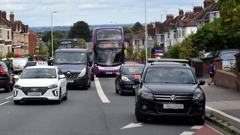 Pinhoe Road: parking (legally) in a bus lane slows down bus journeys