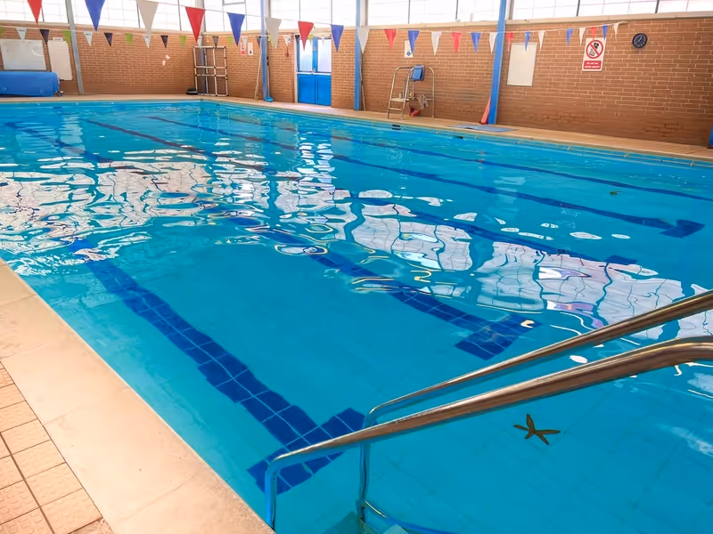 Northbrook Swimming Pool
