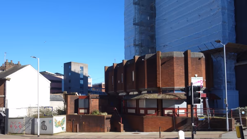 Longbrook Street student accommodation development site with the King Billy public house